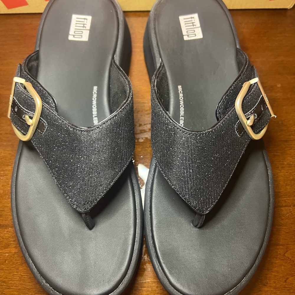 NWOT FitFlop Black Sandals for Women